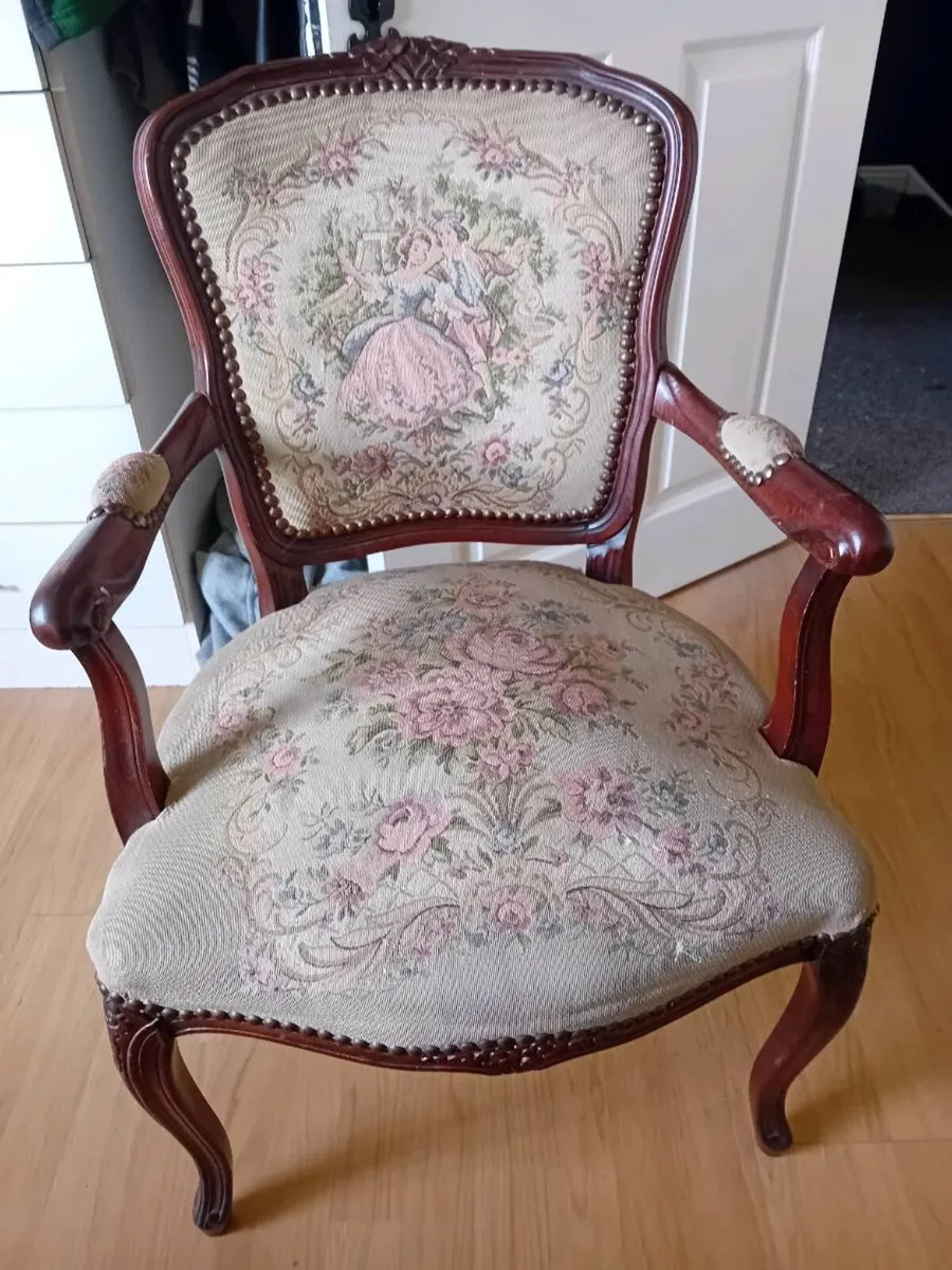 Antique chair 1 only - Image 1