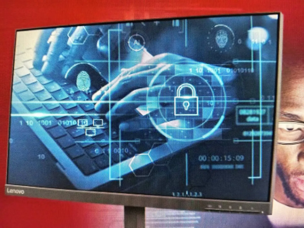 Monitors/TVs Multi Purpose 24"NEW 21"DELL USED - Image 4