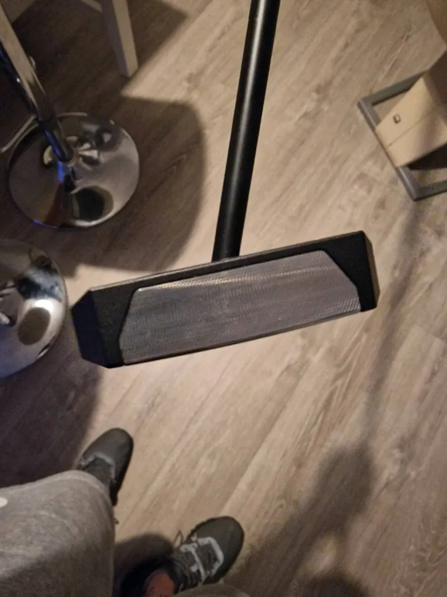 New lab putter. Part trade welcome - Image 3