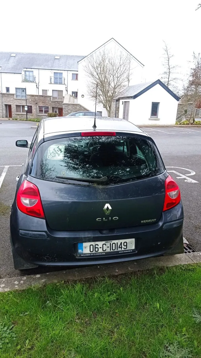 Renault Clio 2006  NOT running- needs attention - Image 4