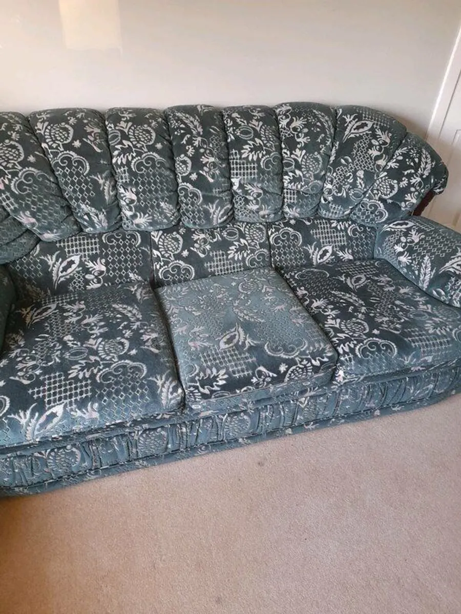 3 seater, 2 seater and single seater couch. - Image 4