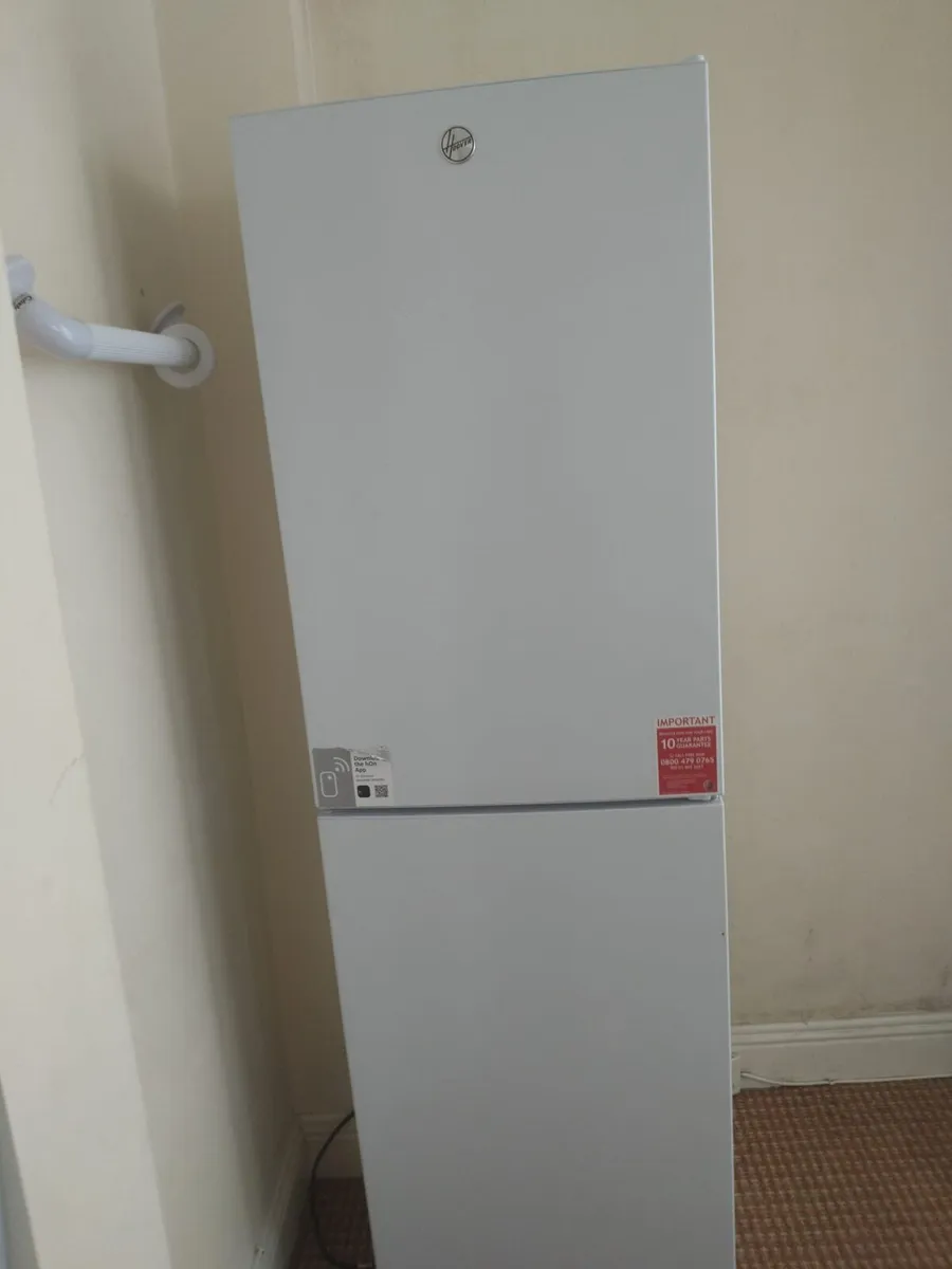 Fridge/freezer - Image 1