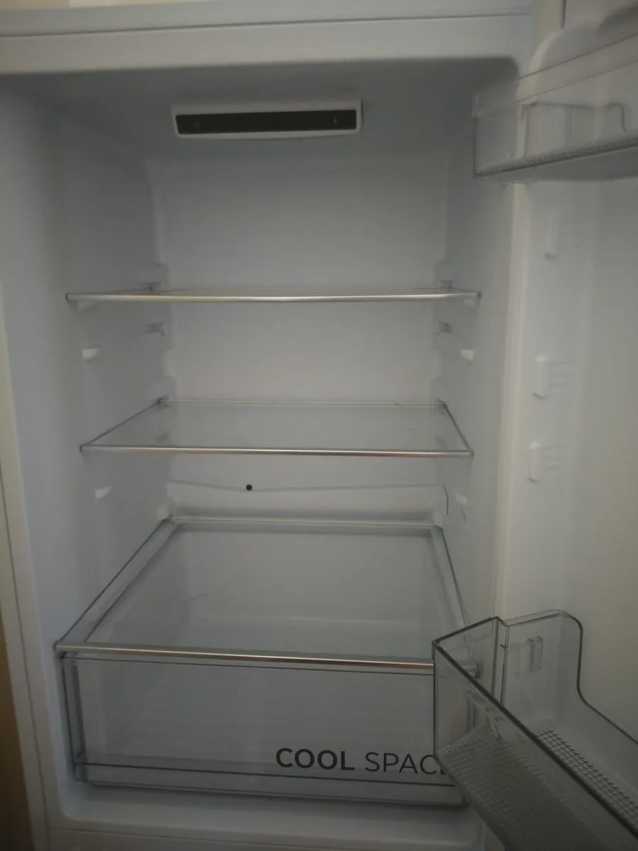 Fridge/freezer - Image 3