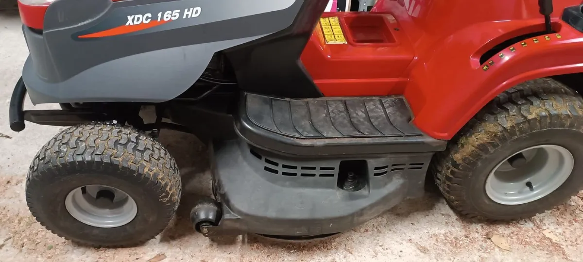 Ride on mower CASTELGARDEN XDC 165 HD - Image 2