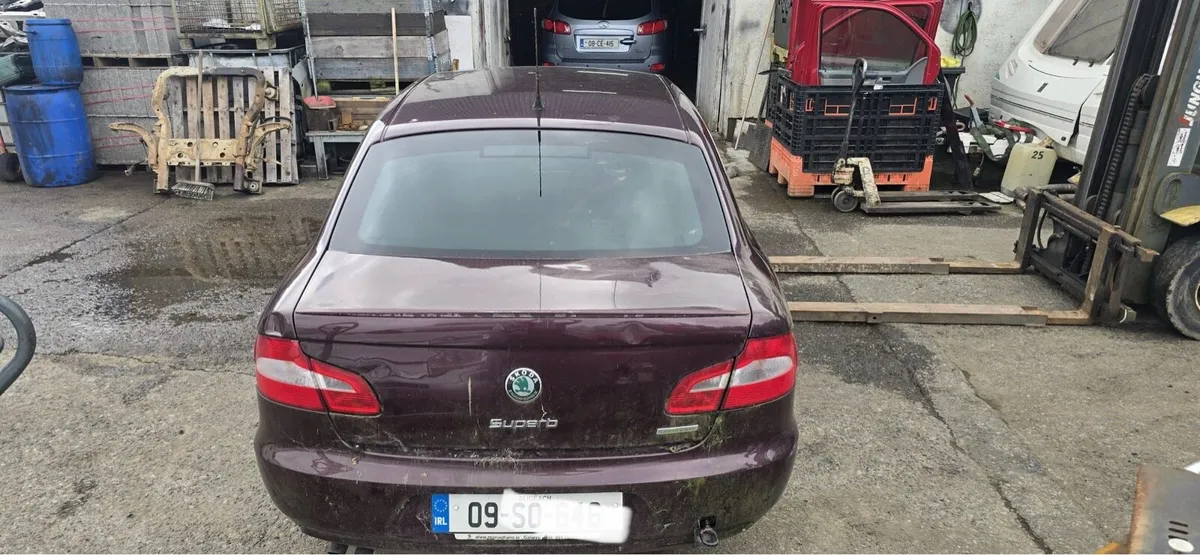 Skoda Superb - PARTS - Image 3