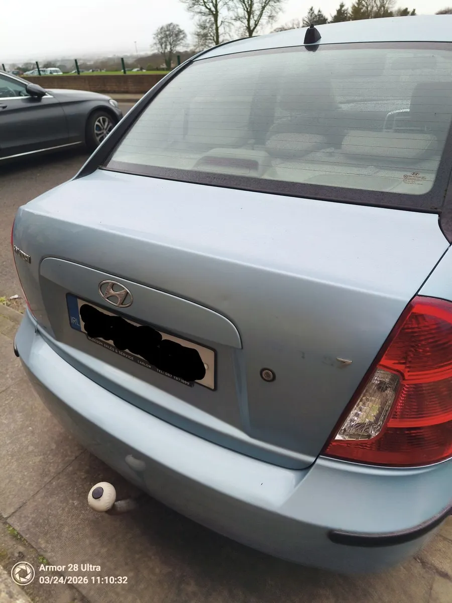 Hyundai Accent 2006 for repairs - Image 2