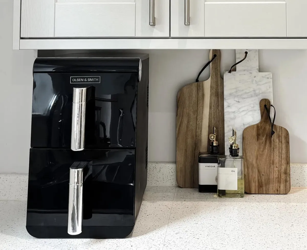 11L Vertical Dual Stack Air Fryer with Two 5.5L - Image 2