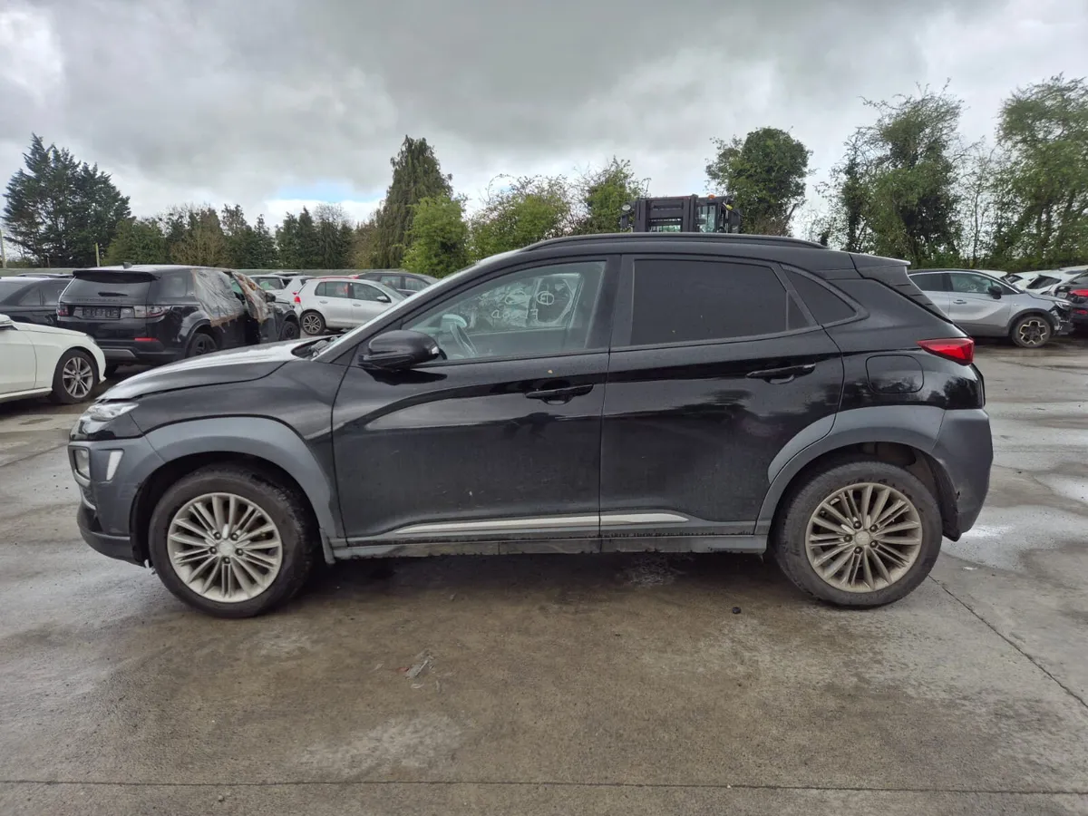 2019 Hyundai Kona *For Parts* - Image 2