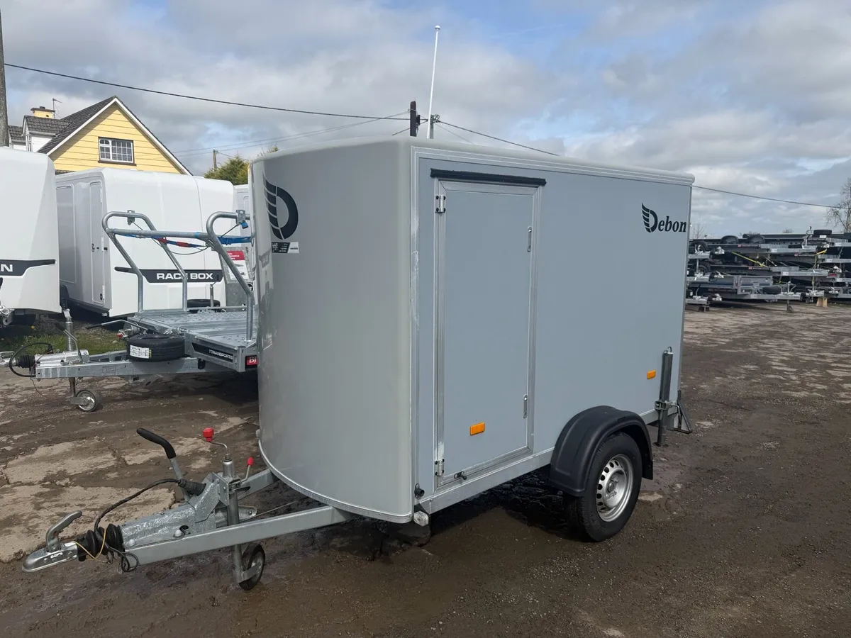 Debon C255 Box Van Trailer 8 x 4 - Image 1