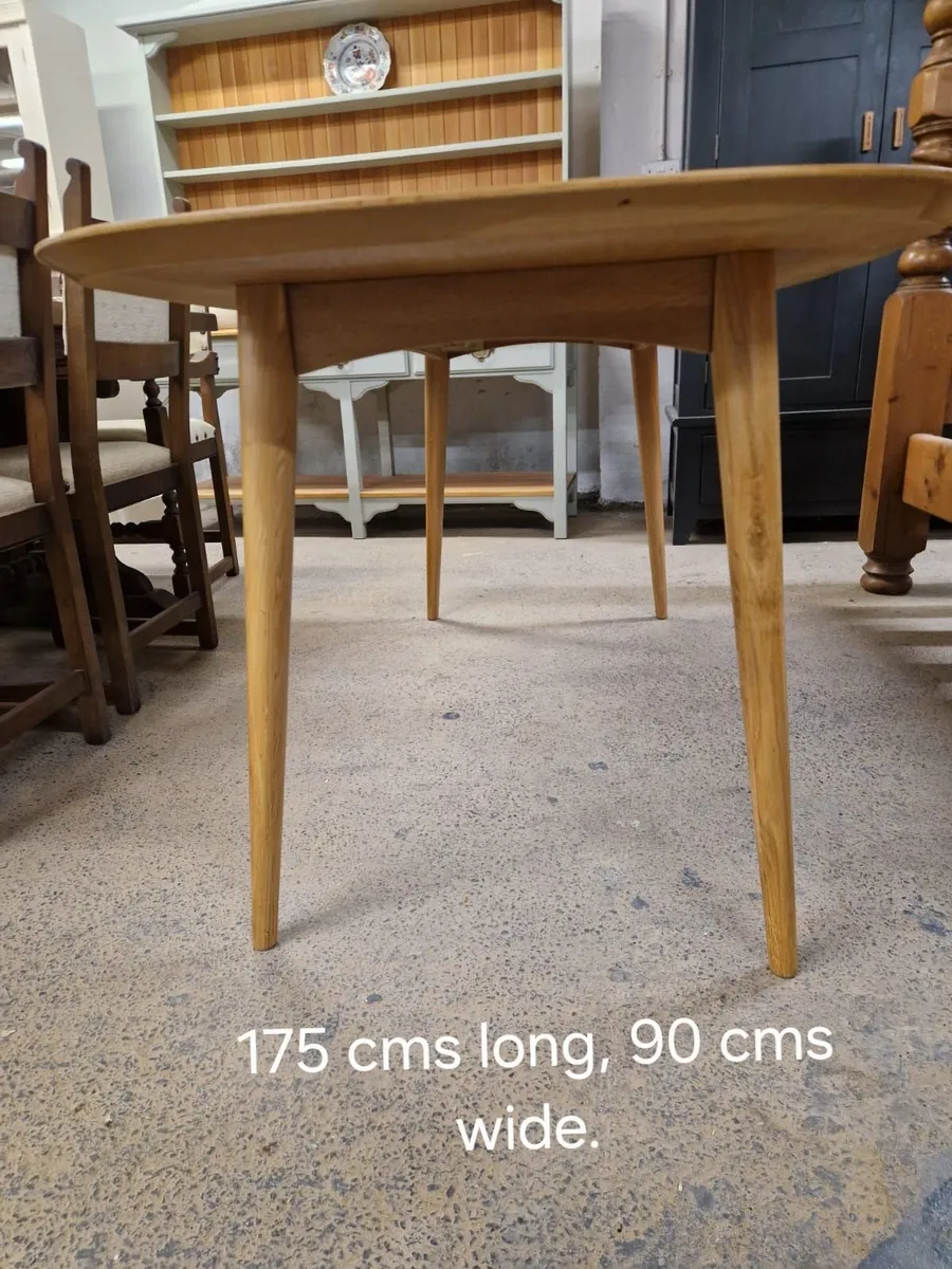 Retro light oak kitchen table - Image 4