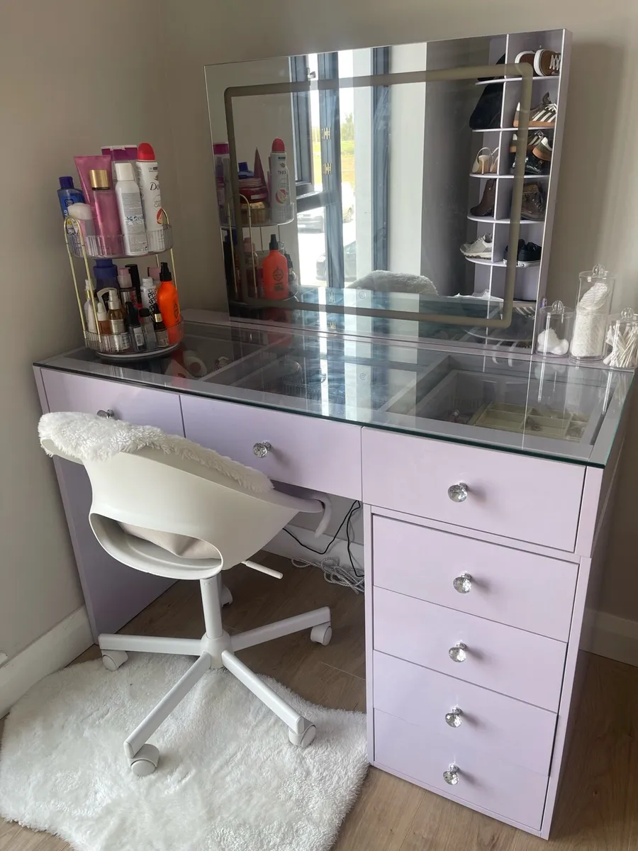 Makeup desk / Table desk - Image 3