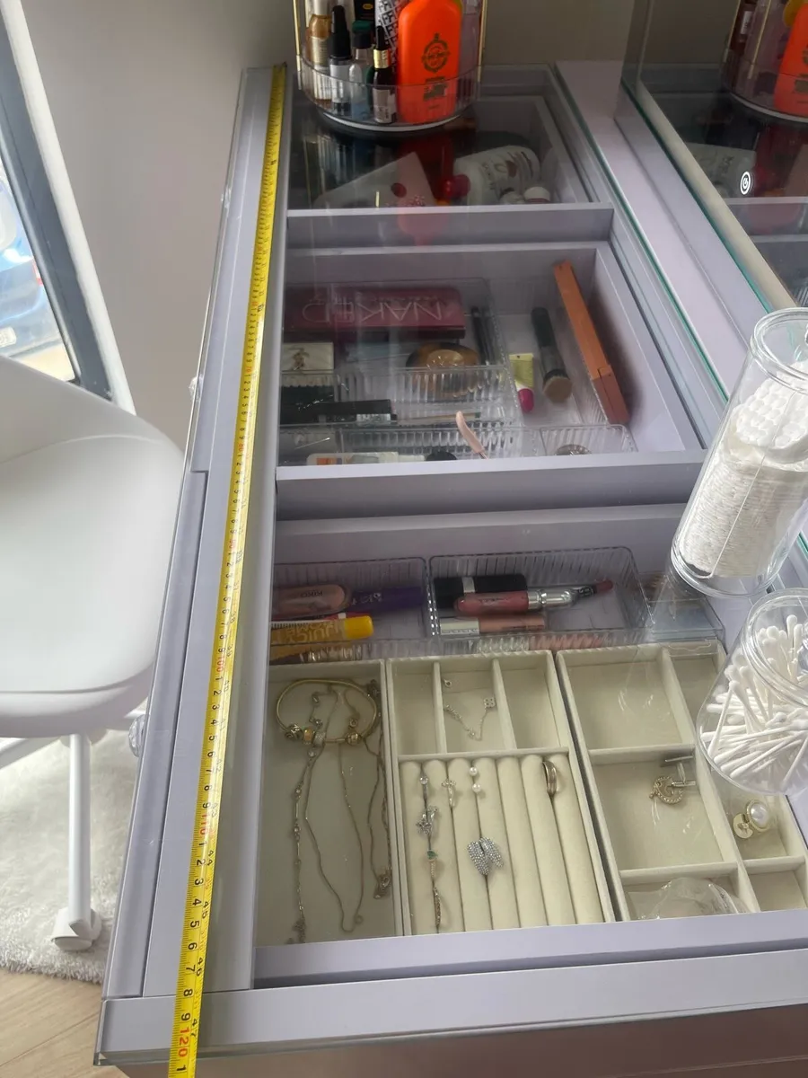 Makeup desk / Table desk - Image 4