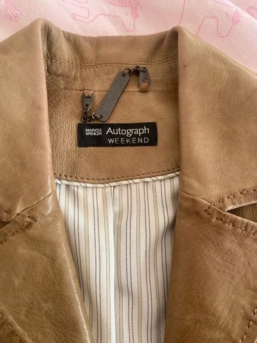 ladies leather jacket, excellent condition. - Image 4