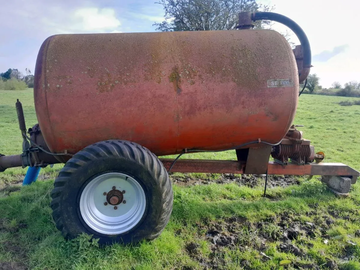 Slurry tanker and agitator. Deposit taken! - Image 4