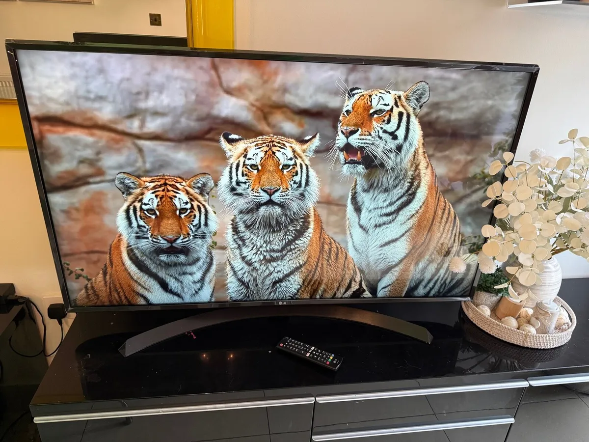 LG 49” SMART 4K ULTRA HD TV in swords - Image 3