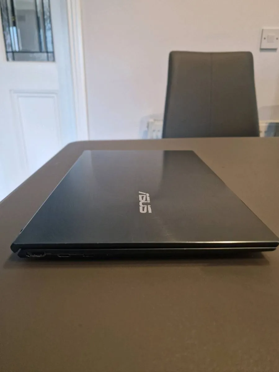ASUS Zenbook 14 UX425IA - Image 4