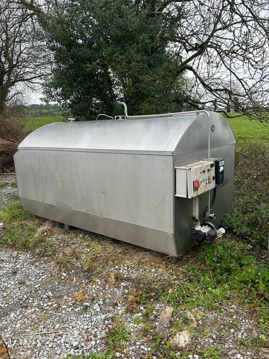 Bulk tank for water/fuel - Image 4