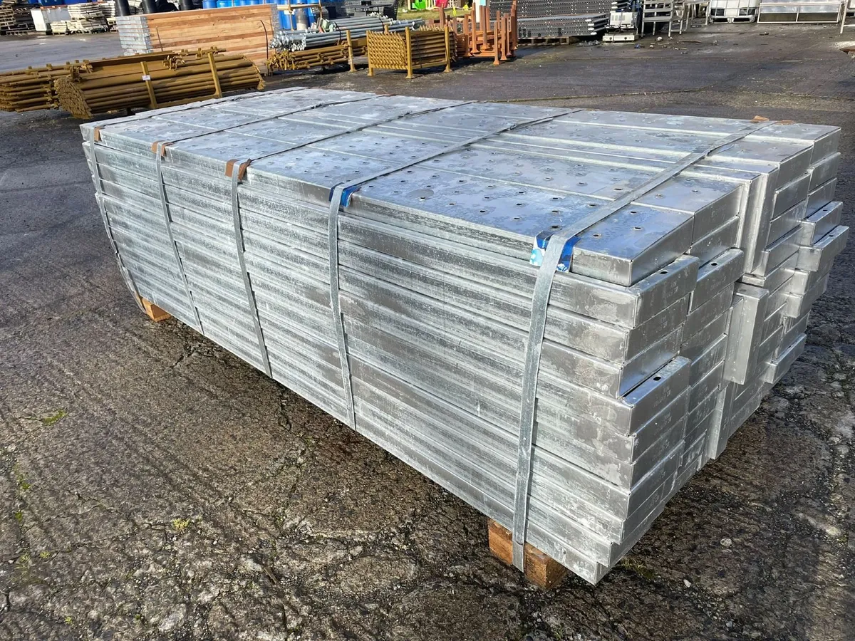 Galvanised 8ft Scaffolding Boards - Image 2
