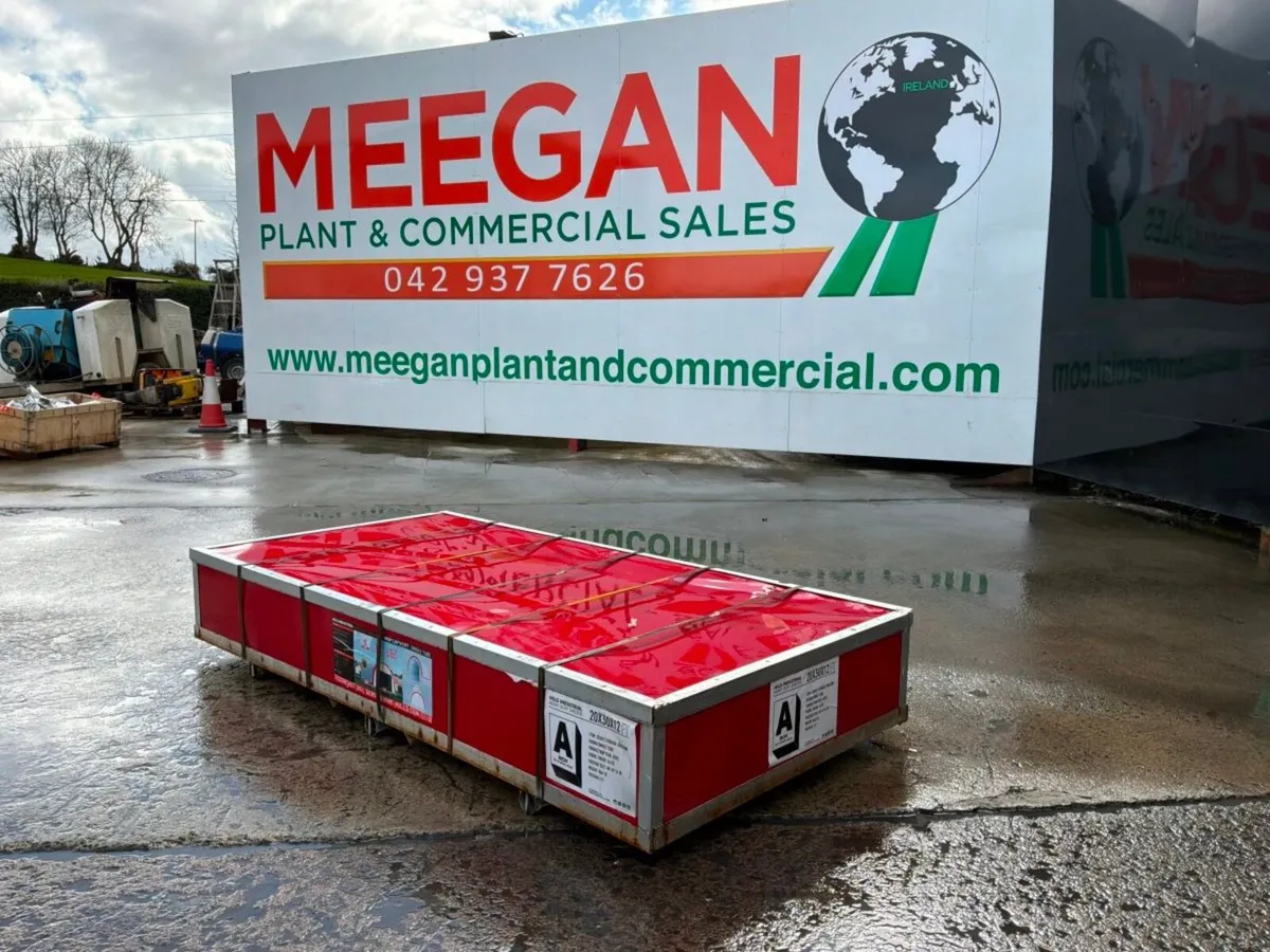 30ft x 20ft  DOME STORAGE SHELTER......549d. - Image 4