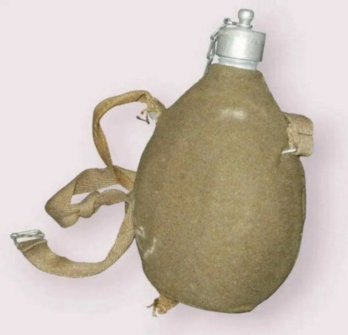WWII Canteen with Wool Carrying Case - Image 3