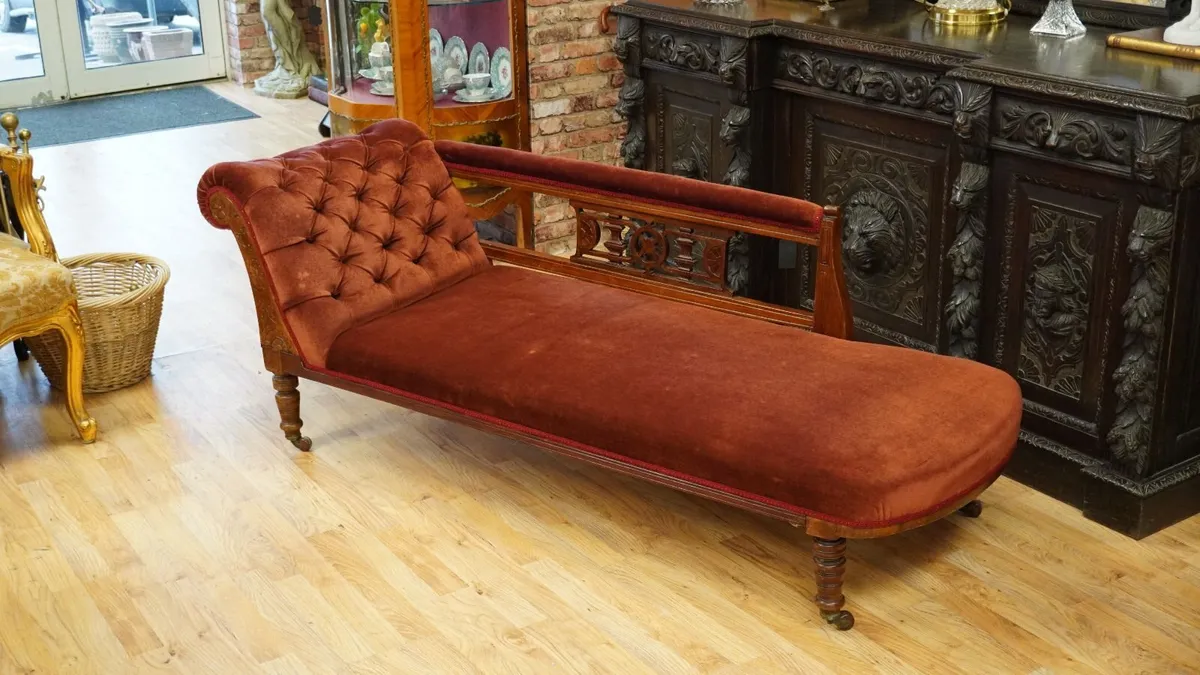Velvet Chaise Longue Daybed - Image 2