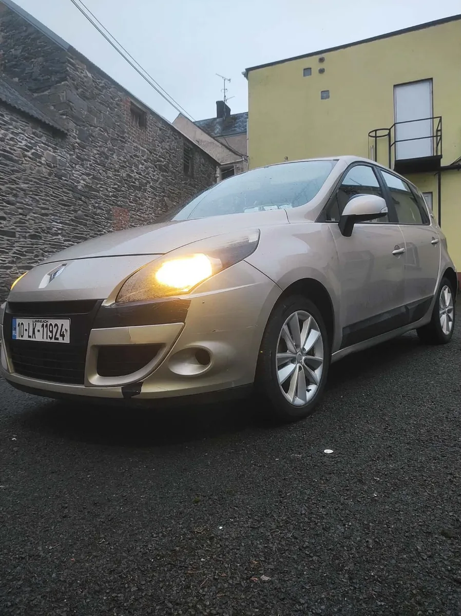 Renault Scenic 1.6 Peteol VVTI MUSIC - Image 1