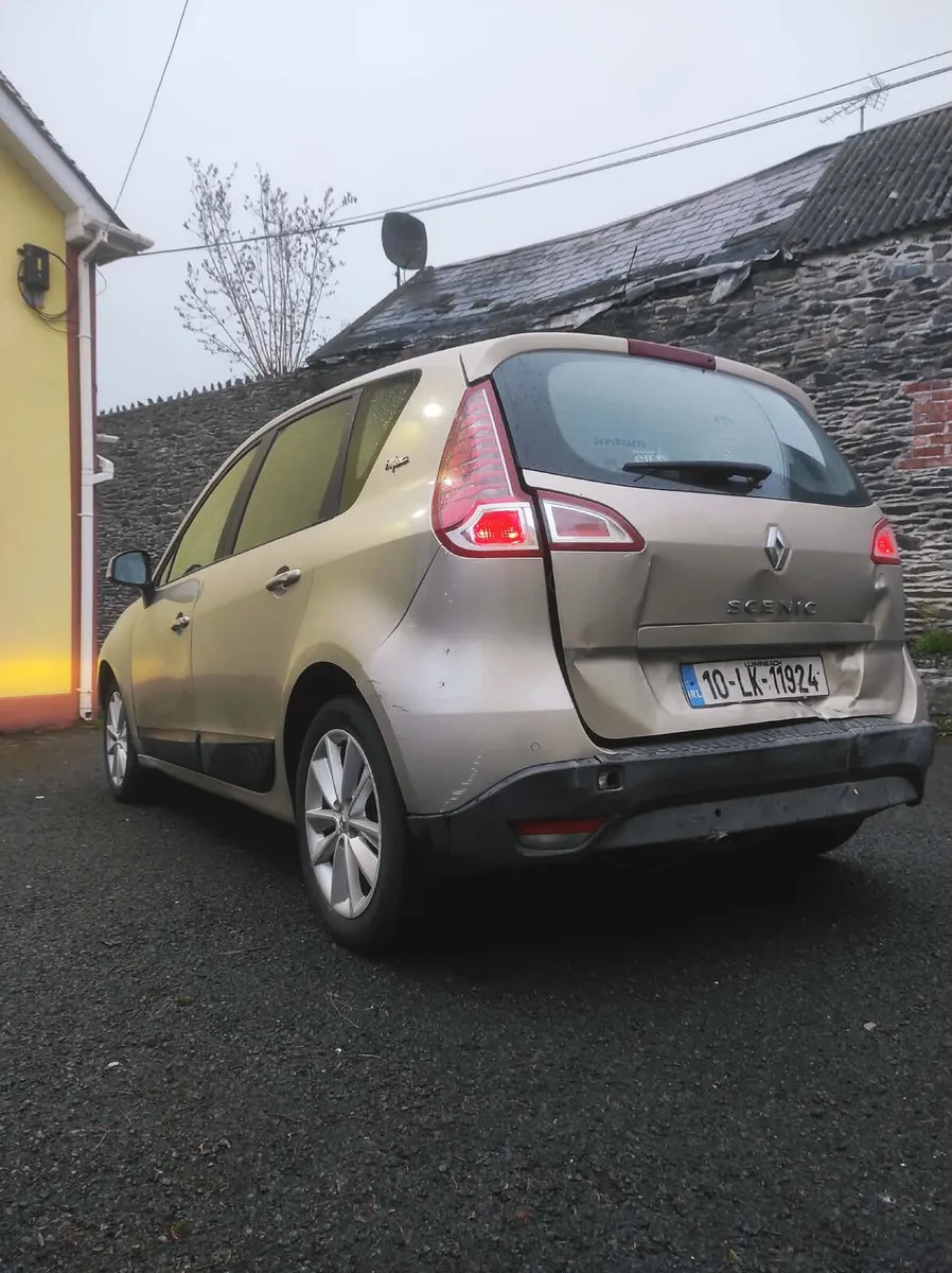 Renault Scenic 1.6 Peteol VVTI MUSIC - Image 2