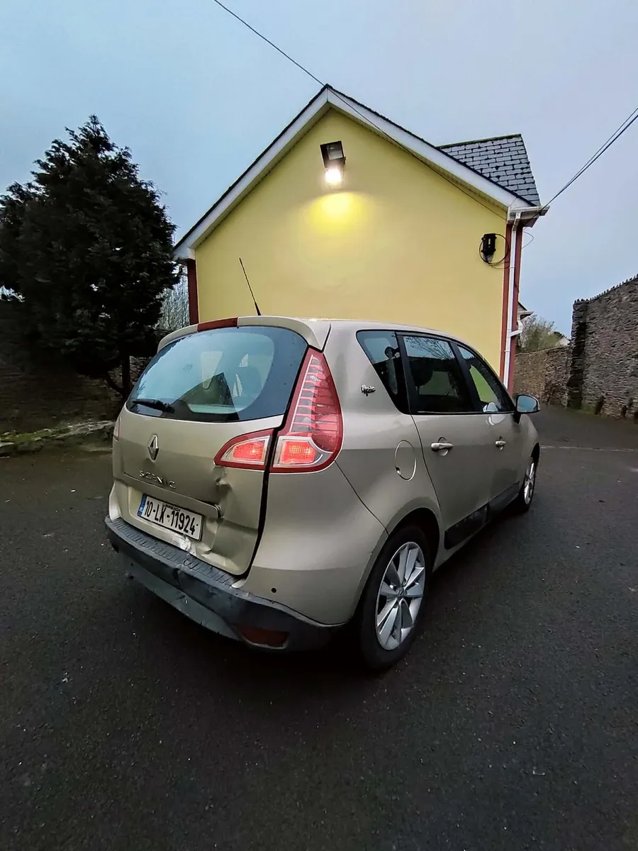 Renault Scenic 1.6 Peteol VVTI MUSIC - Image 4