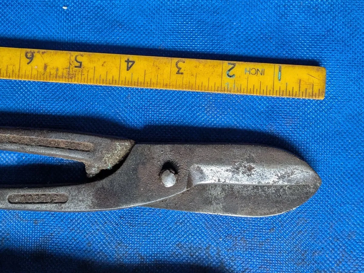 Sheetmetal Snips & Mallet - Image 3