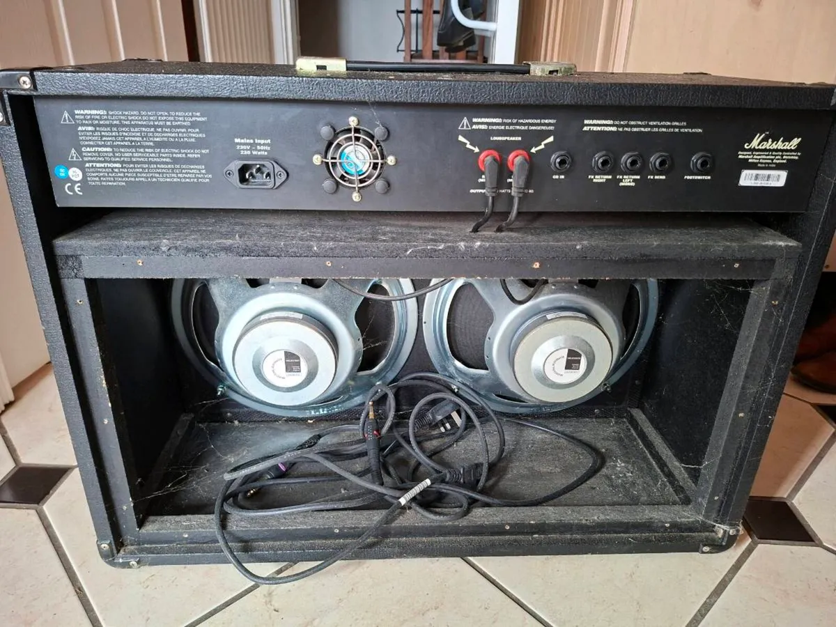 Marshall MG 250DFX 100W transistor amp - Image 2