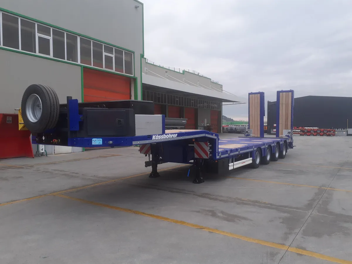 Kassbohrer 4 Axle Low Loader - K.SLA 4 - Image 1