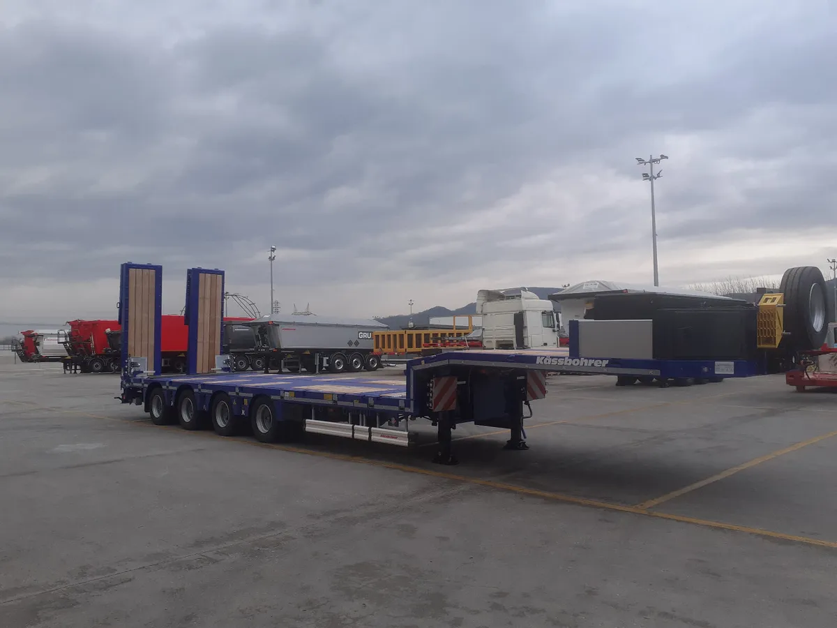 Kassbohrer 4 Axle Low Loader - K.SLA 4 - Image 2