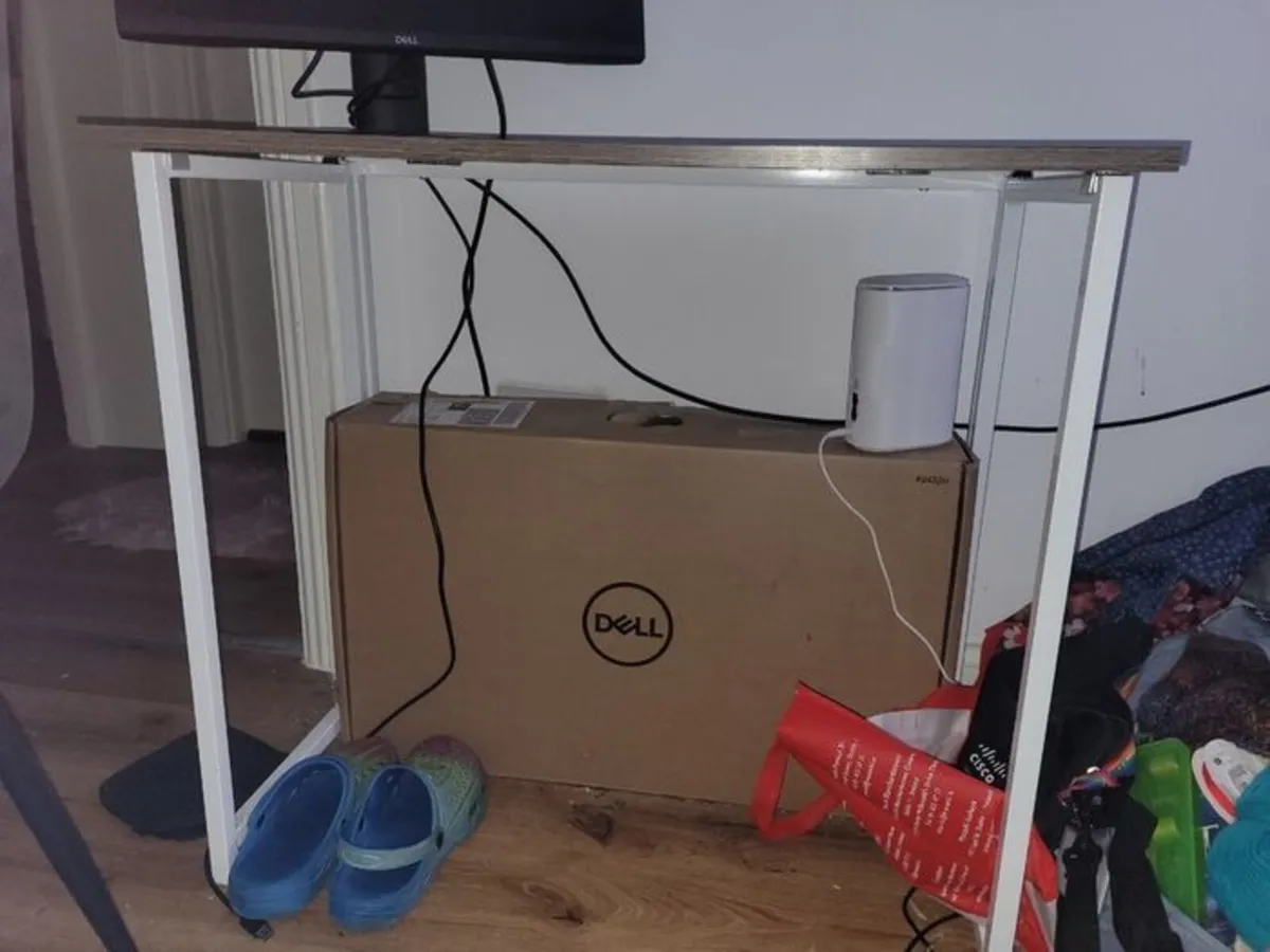 Folding desk - Image 2