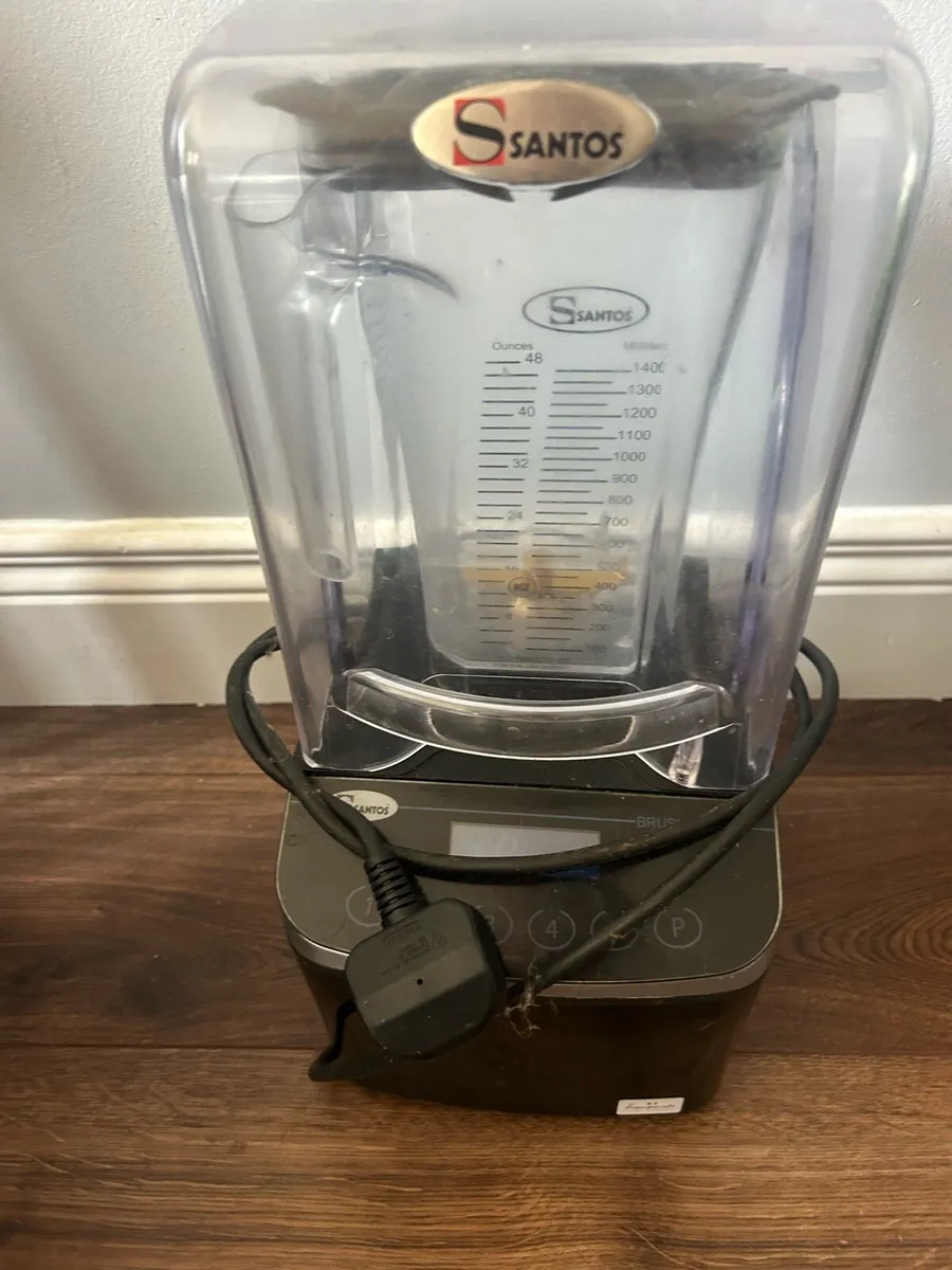 Santos Dsanblen Commercial Boender - Image 1