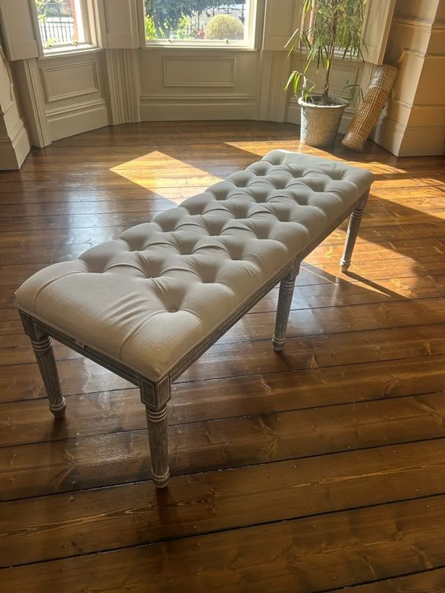 bench/stool/chaise lounge/end of bed bench - Image 1