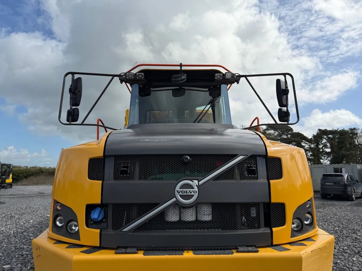 VOLVO A30G 2022 - Image 1