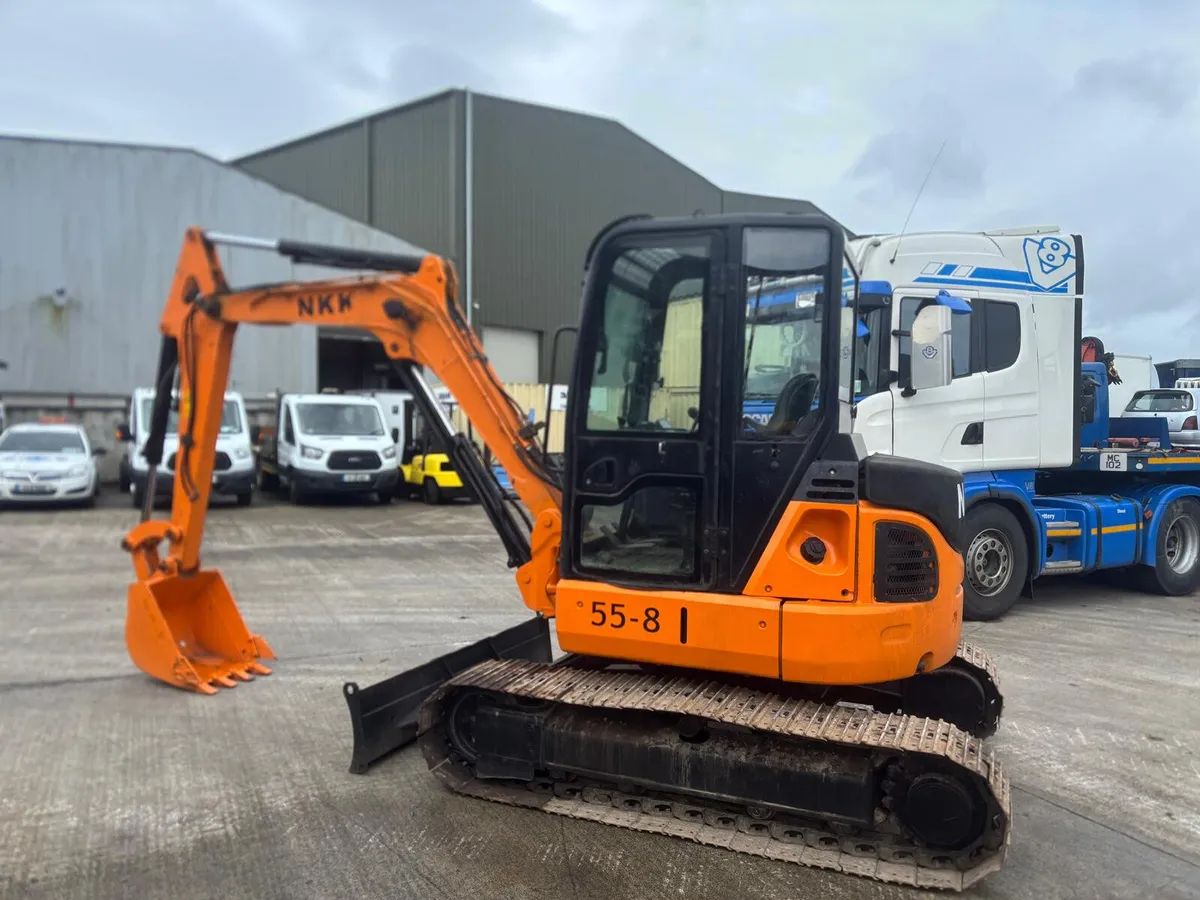 For Sale: NKK 55-8 Excavator - Image 4