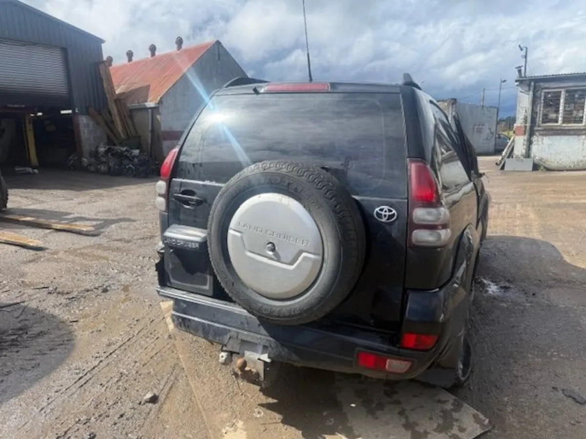 2005 TOYOTA LANDCRUISER 3.0L-D