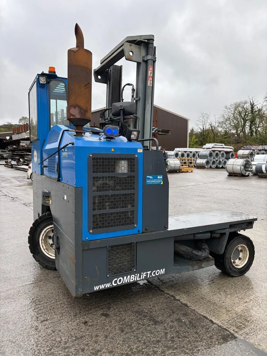2011 Combilift C6000 Forklift - Low Working Hours! - Image 3