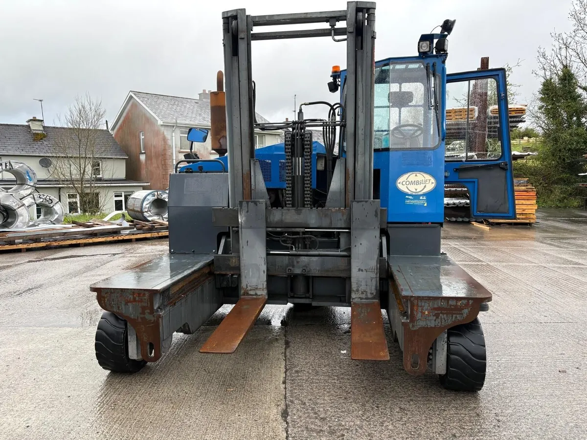 2011 Combilift C6000 Forklift - Low Working Hours! - Image 4