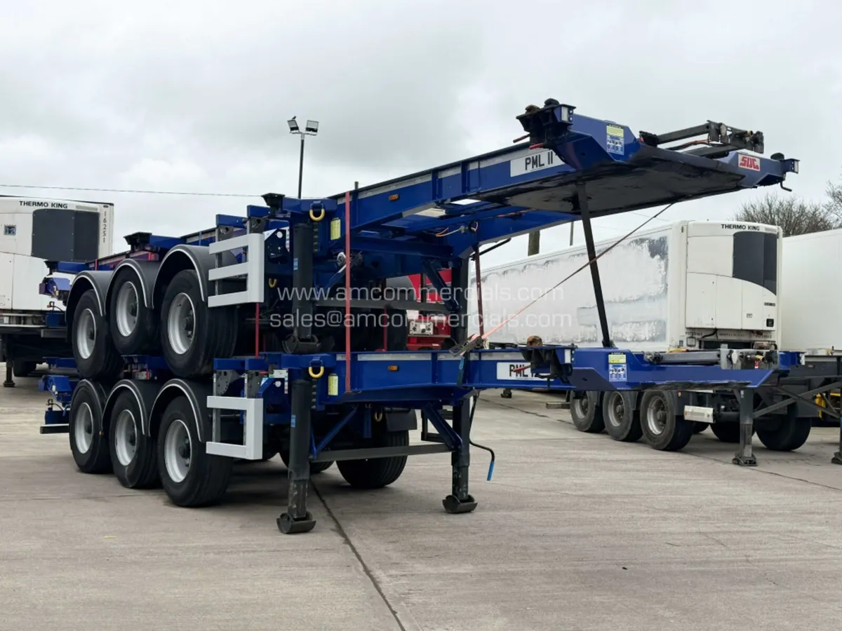 2022 SDC SLIDING SKELETAL TRAILER - Image 1