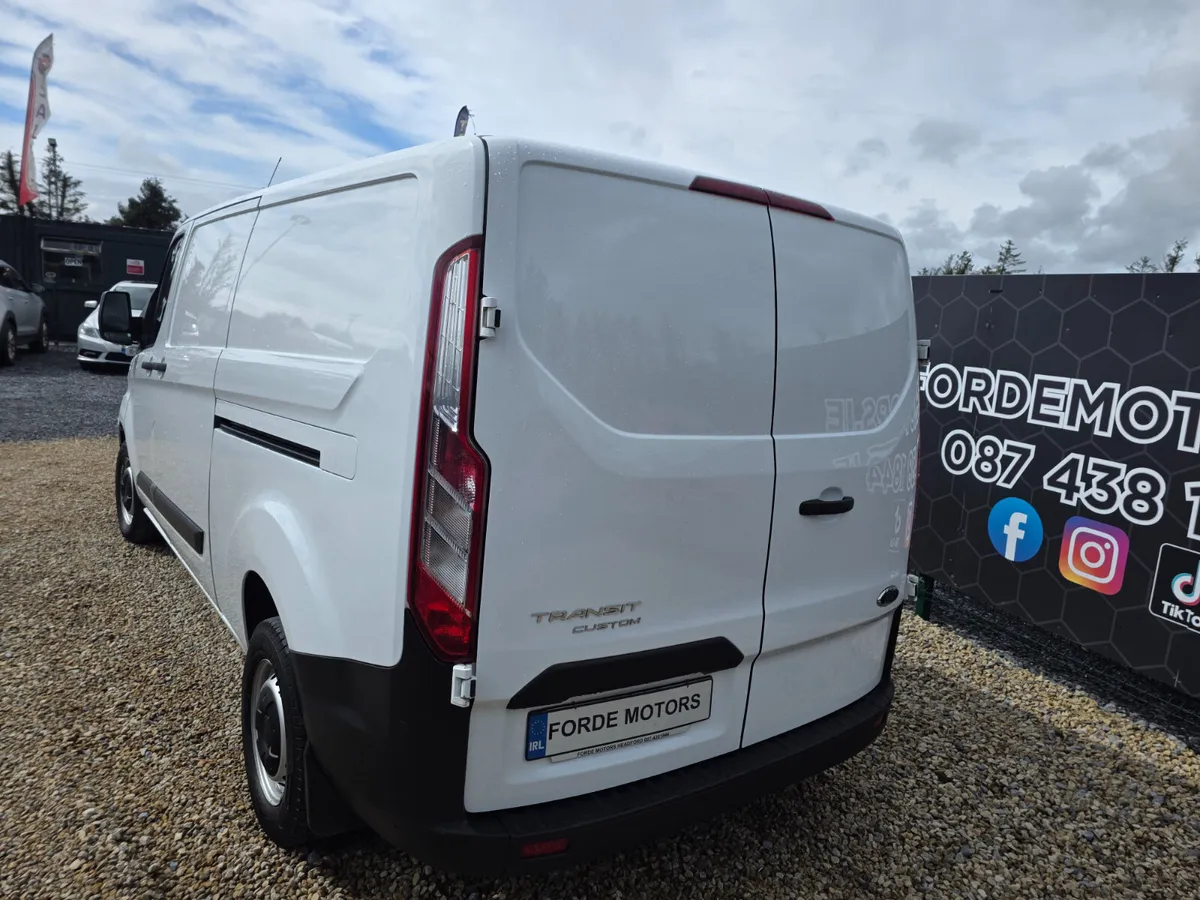Ford Transit Custom 2021 - Image 3