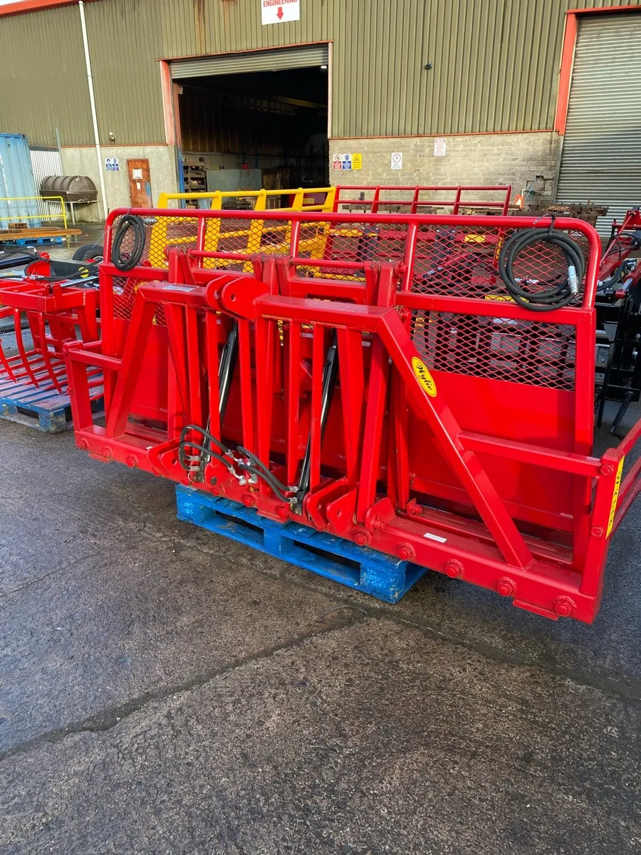 Buckrake buck rake silage grass wylie tractor - Image 1