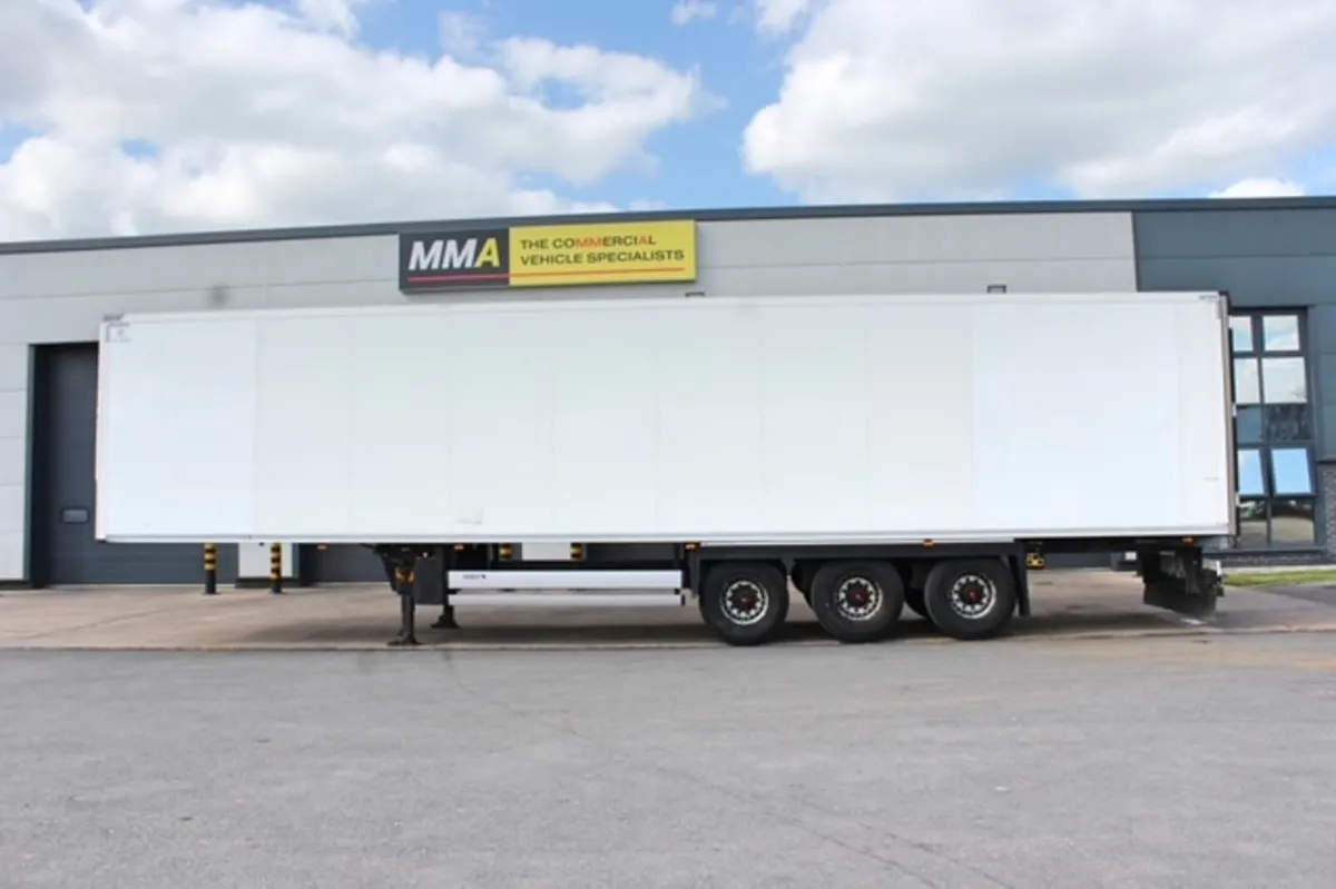 2019 SCHMITZ TRI-AXLE FRIDGE TRAILER - Image 4