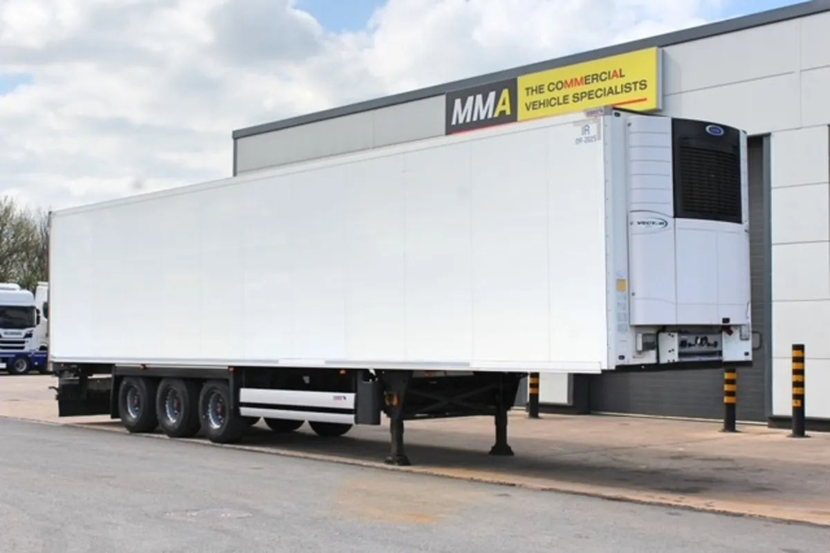 2019 SCHMITZ TRI-AXLE FRIDGE TRAILER - Image 1