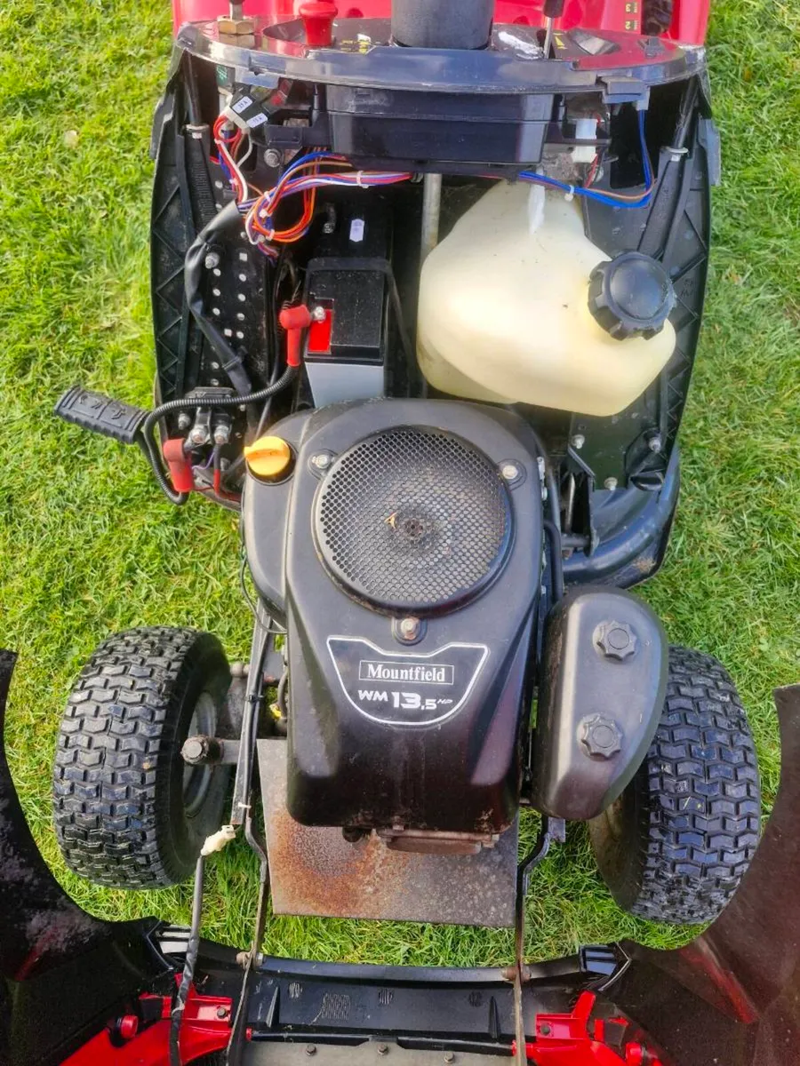 Castlegarden ride on mower DELIVERY AVAILABLE!! - Image 3