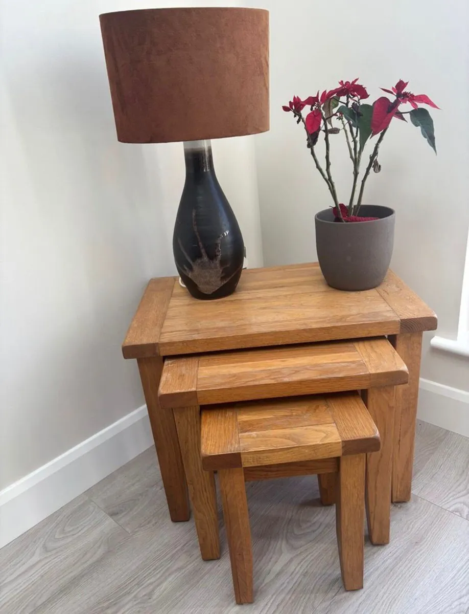 Dining Table - Image 4