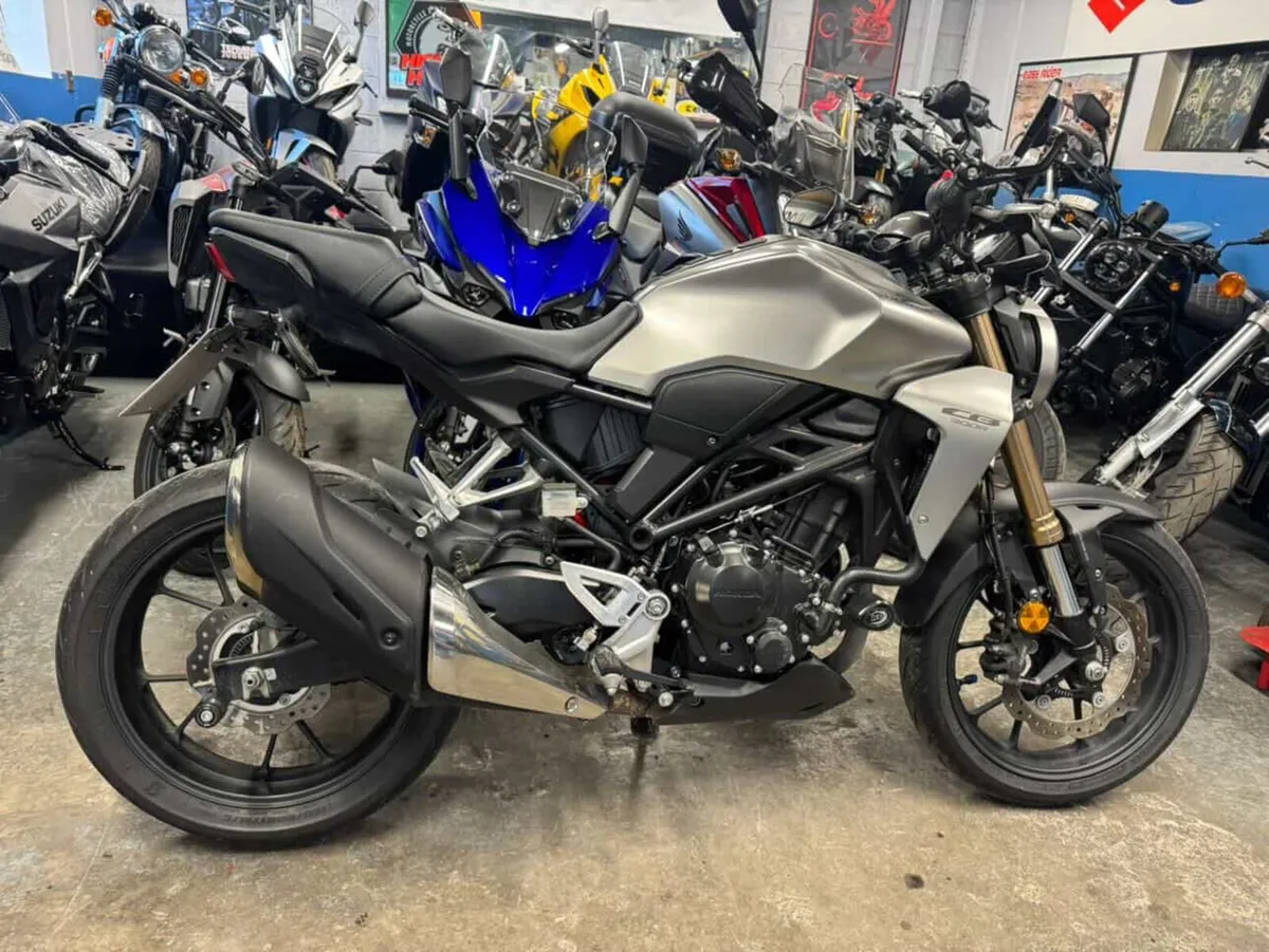 2021 Honda CB300R - Image 3