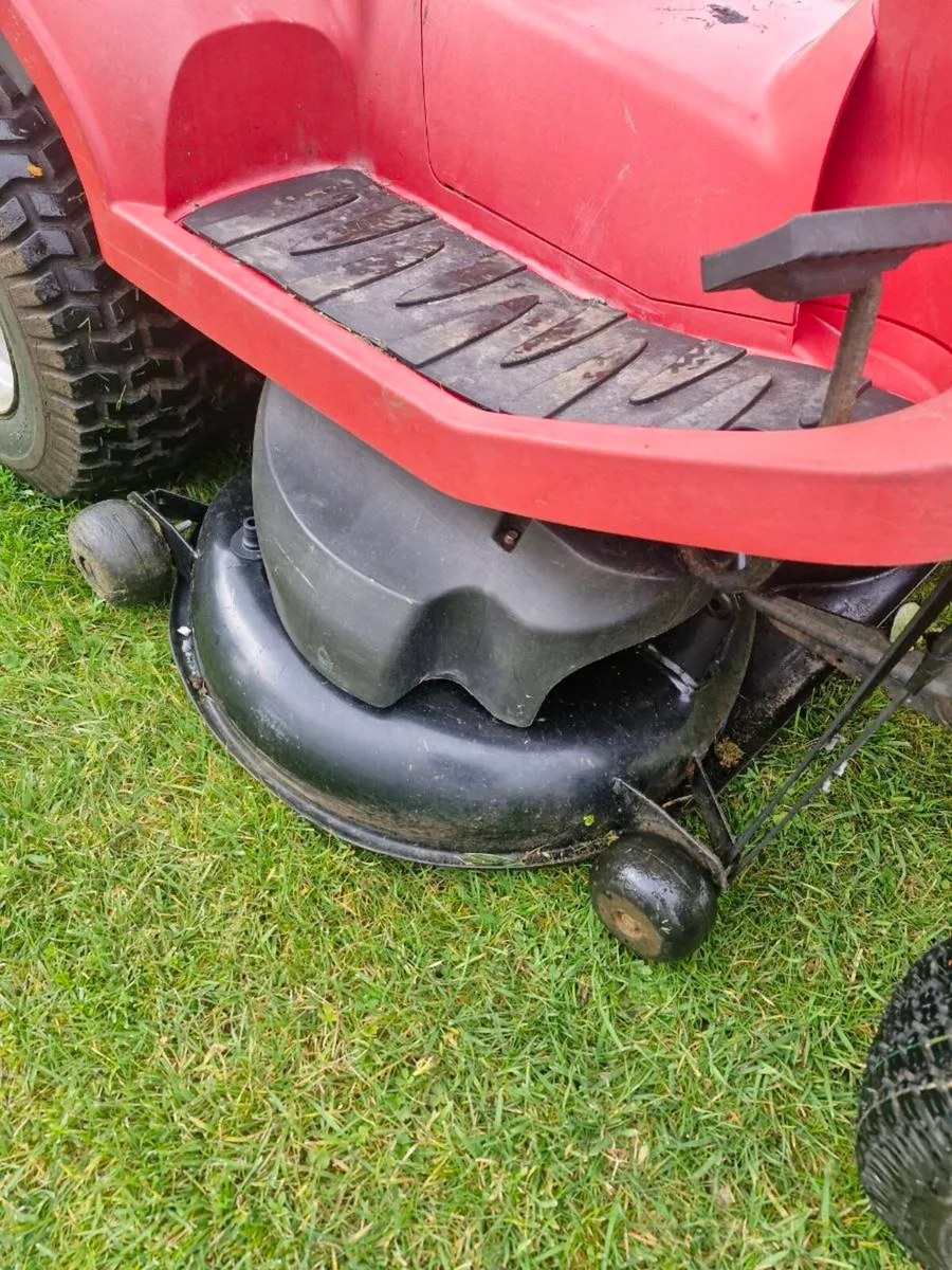 Honda ride on mower Delivery available - Image 3