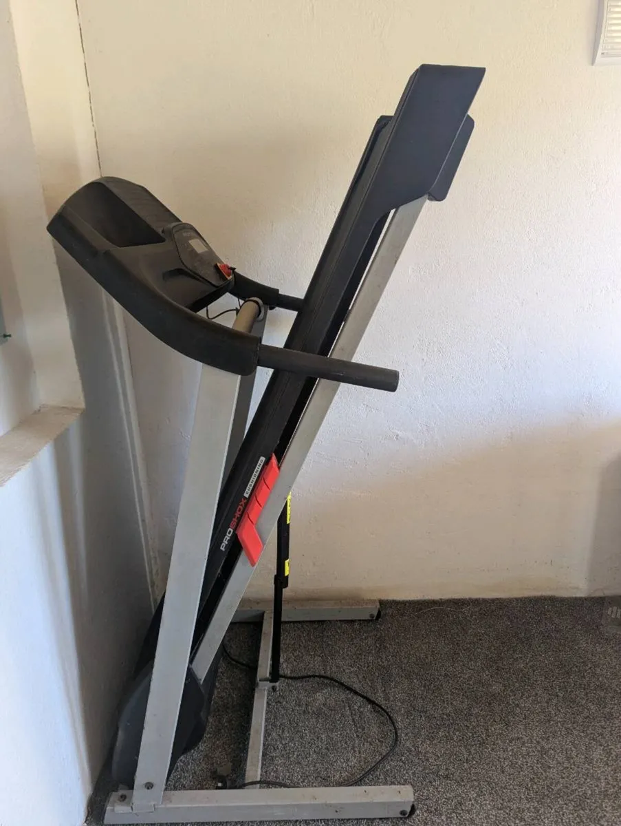 Pro-Form 105 CST Treadmill - Image 1